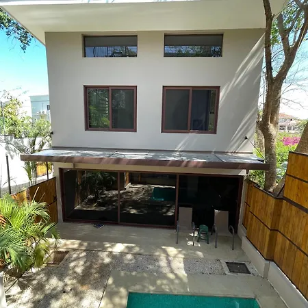 Green Turtle Townhome #1 Private Pool & Garden 300 Mtrs To Beach
